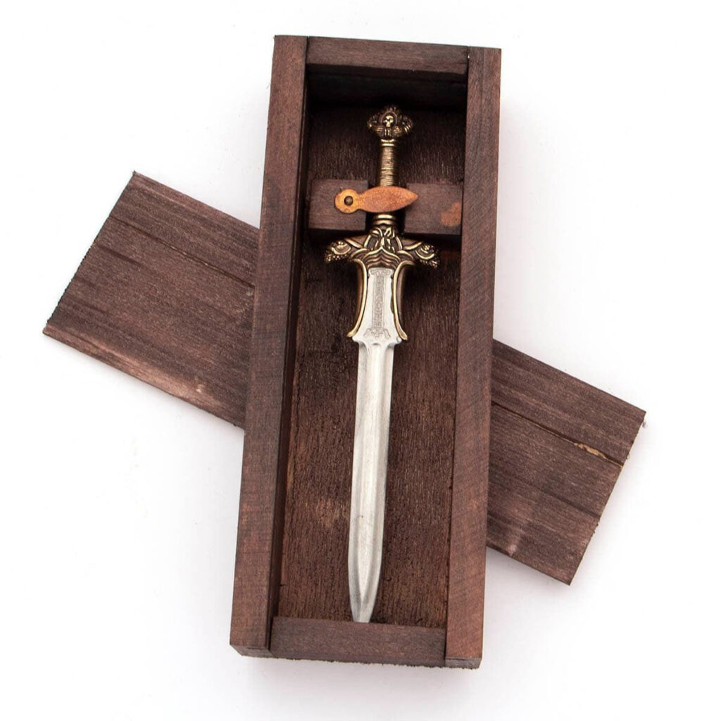 Too Heavy for the King: How the Real Conan Swords Are Forged 4 Conan The Barbarian Too Heavy for the King: How the Real Conan Swords Are Forged